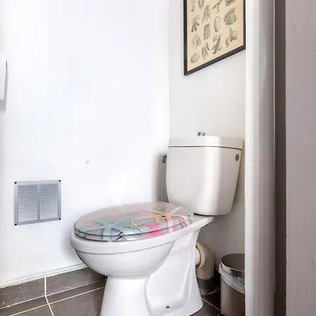 La Salamandre, 2 People, Ground Floor, Free Wi-fi * 홍크