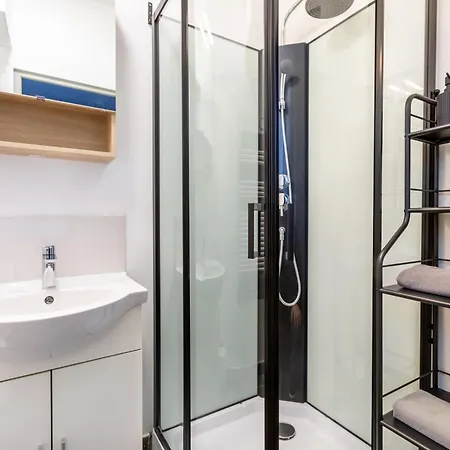 La Salamandre, 2 People, Ground Floor, Free Wi-fi Apartment