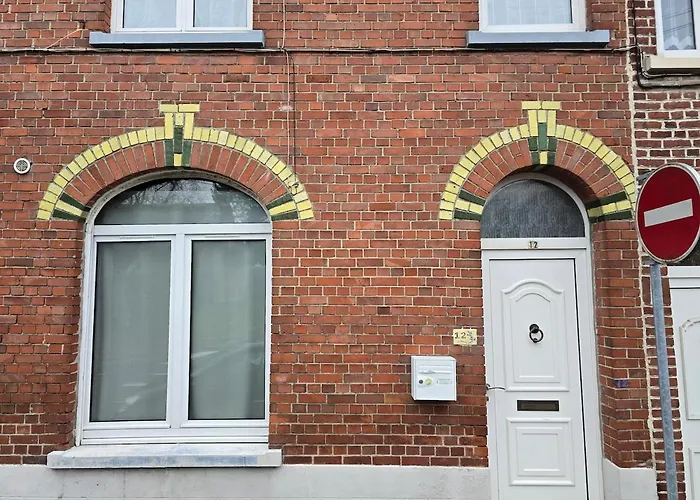 La Salamandre, 2 People, Ground Floor, Free Wi-fi דירה *