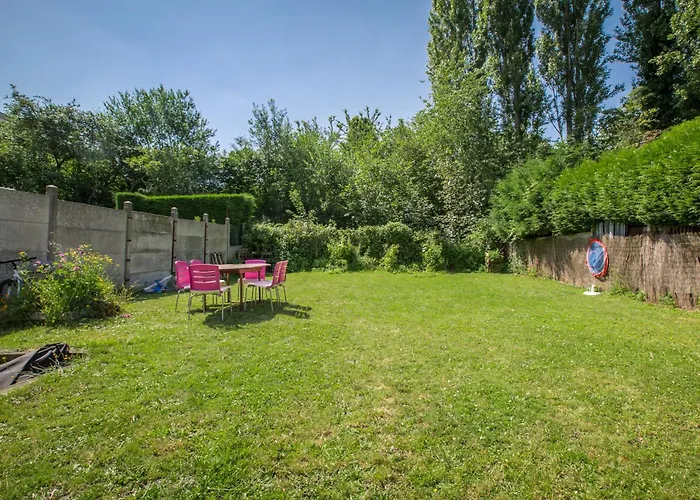 La Salamandre, 2 People, Ground Floor, Free Wi-fi רונק